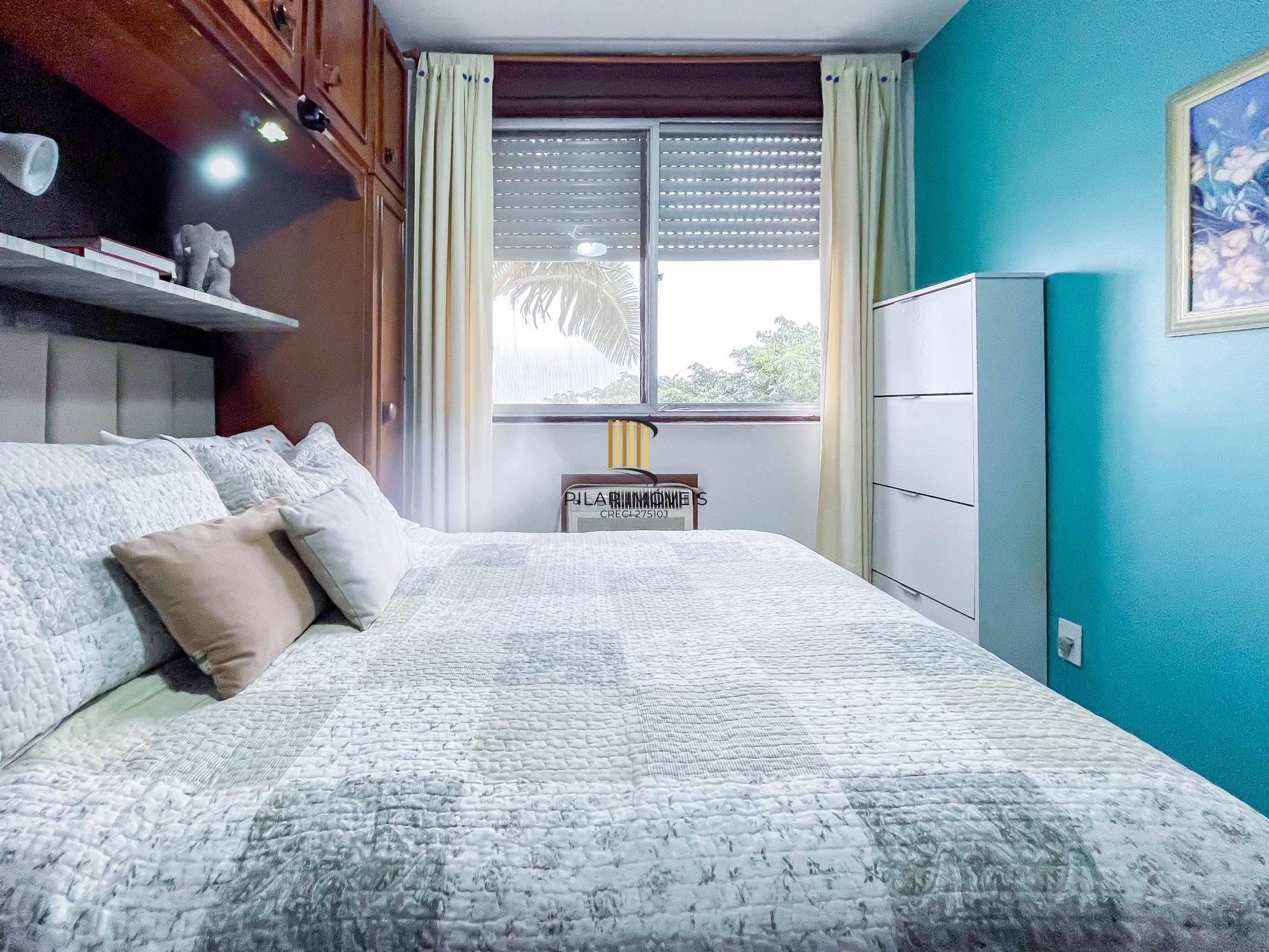 APARTAMENTO 1 DORMITÓRIO, SACADA, 1 VAGA - BAIRRO SÃO SEBASTIÃO