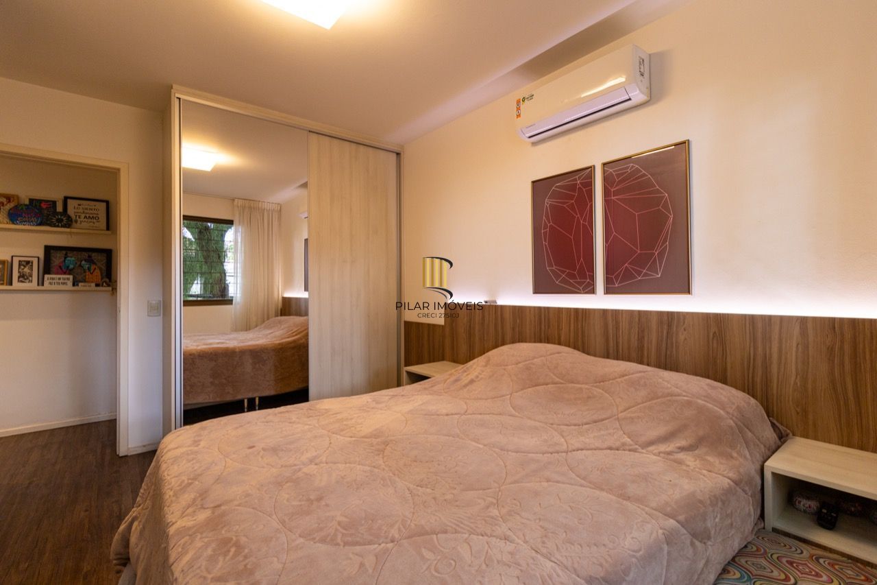 Apartamento 2 Dorm (1 Suíte) com 2 Banheiros, Vaga e Varanda – 87m² na Floresta