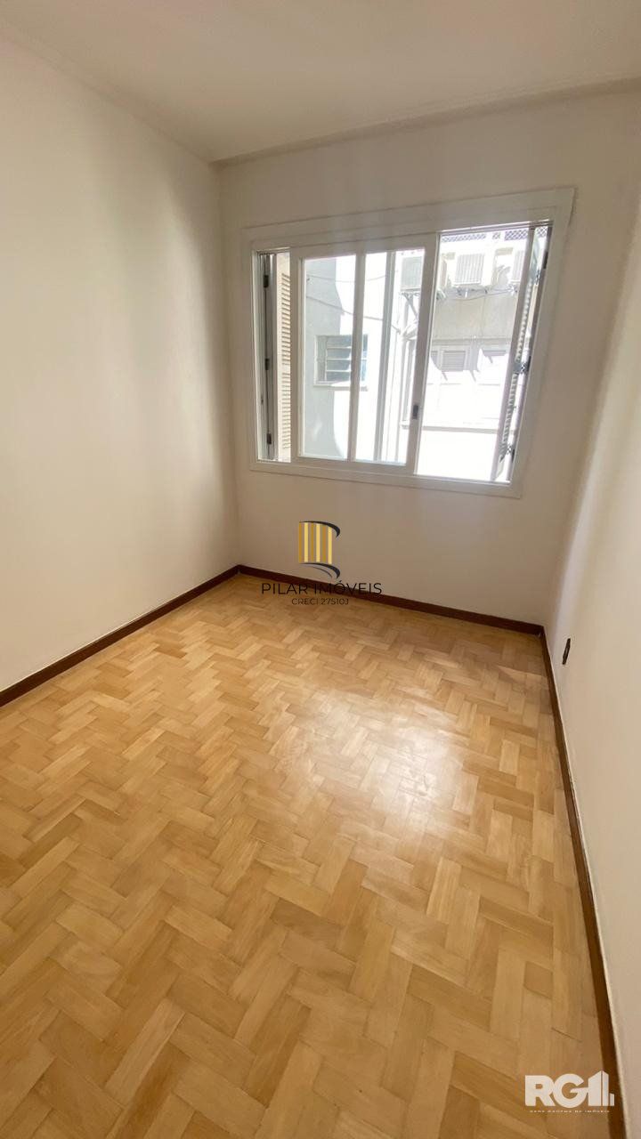 APARTAMENTO 3 DORMITÓRIOS WC AUXILIAR. CÓD. RP389992