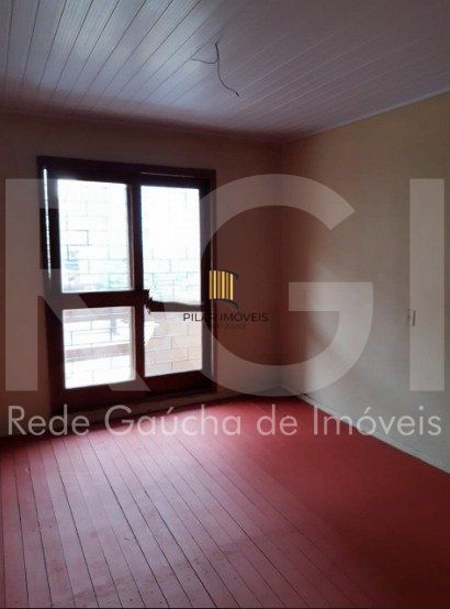 Casa para Venda - 64m², 2 dormitórios, Menino Deus