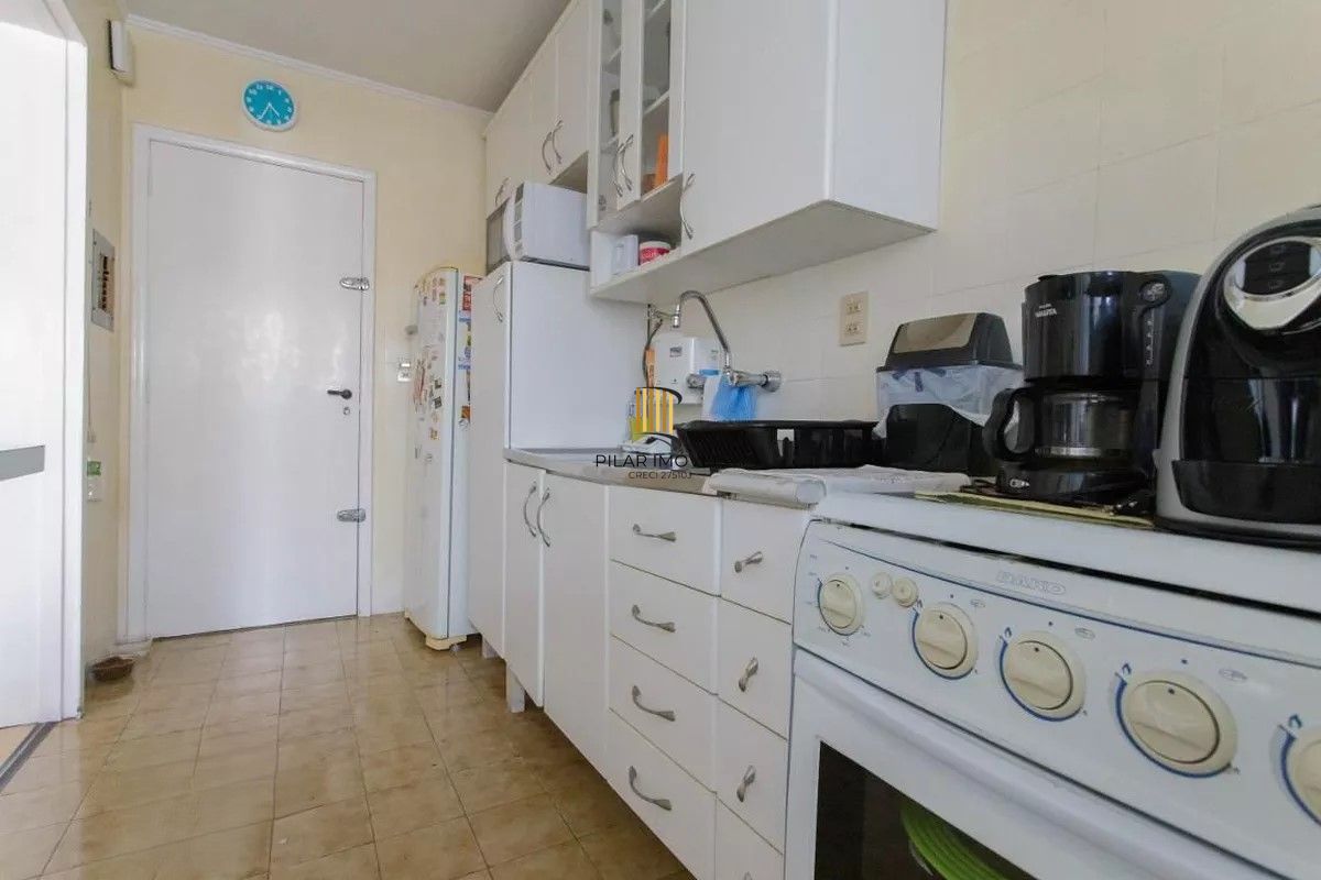 **Cobertura Residencial de 2 Quartos e duas quatro de garagem no bairro Petrópolis, Porto Alegre, RS**