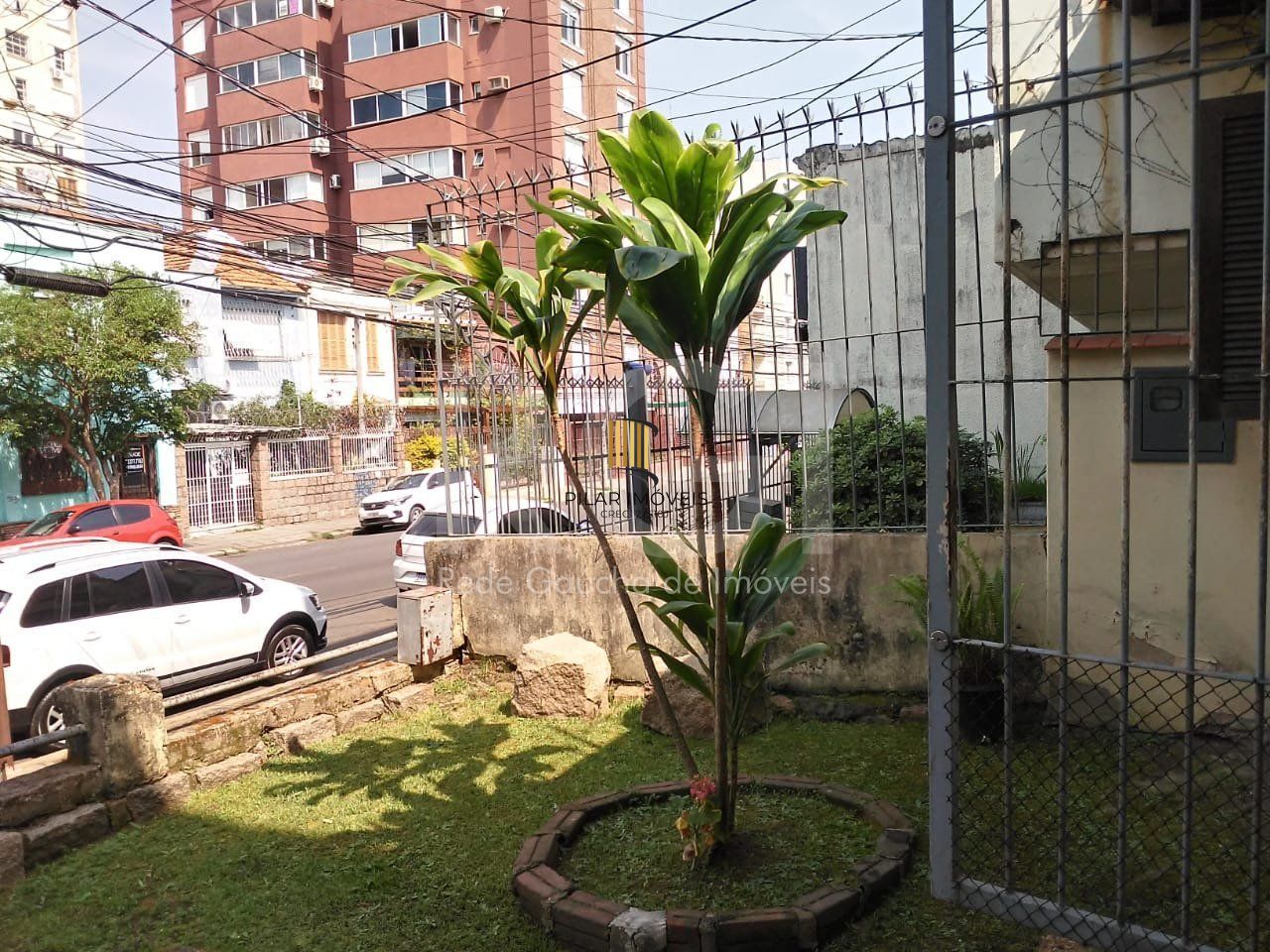 Casa para Venda - 130m², 2 dormitórios, 1 vaga - Cidade Baixa - Pilar Imóveis