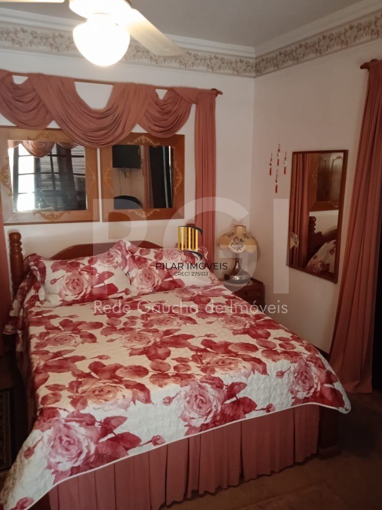 Casa para Venda - 750m², 6 dormitórios, sendo 3 suites, 4 vagas - Partenon