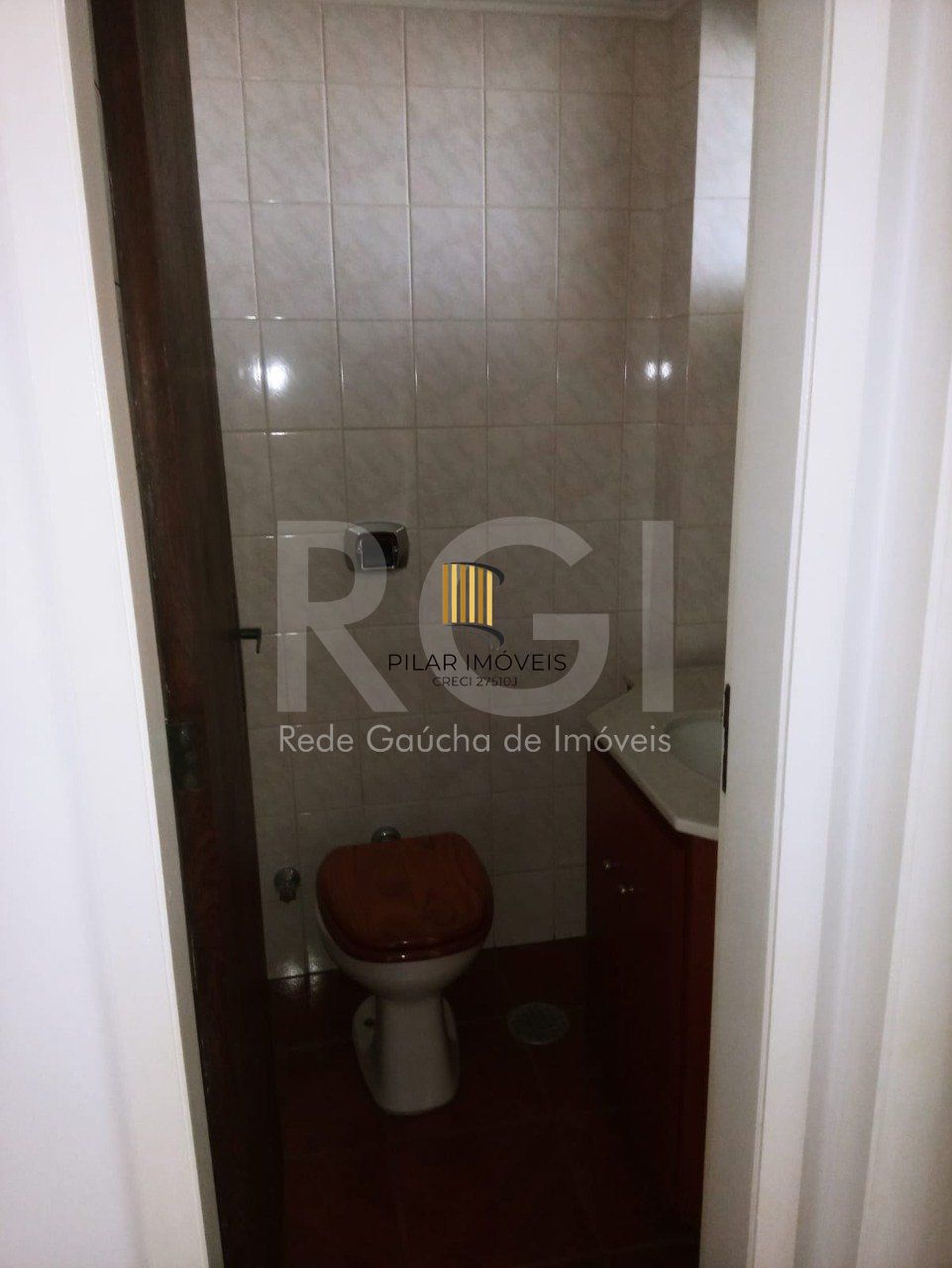 Apartamento desocupado, 2 quartos, andar alto, garagem  na Cidade Baixa.