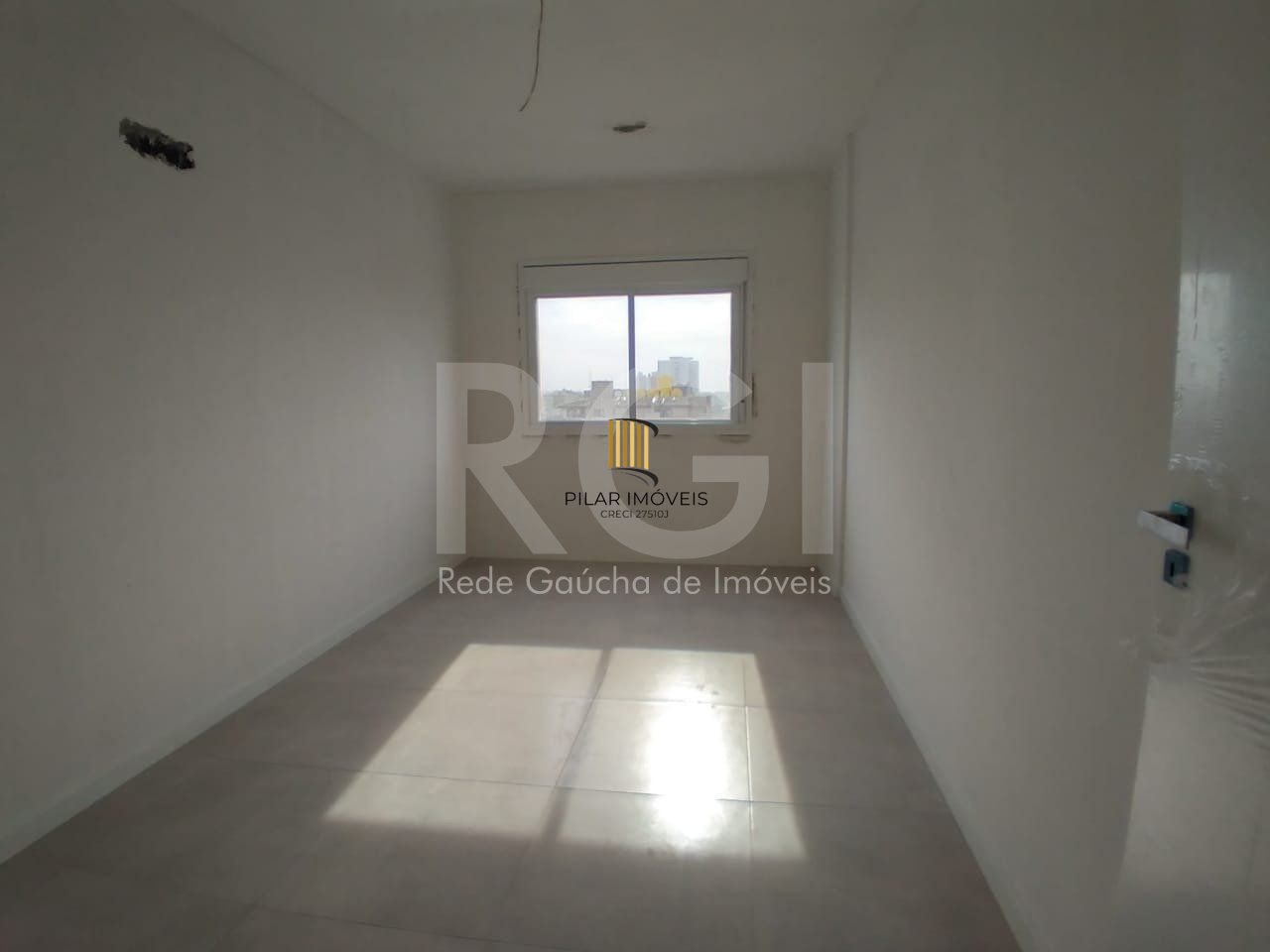 Apartamento com 3 Quartos e 3 banheiros à Venda, 129 m² Centro de Tramandaí