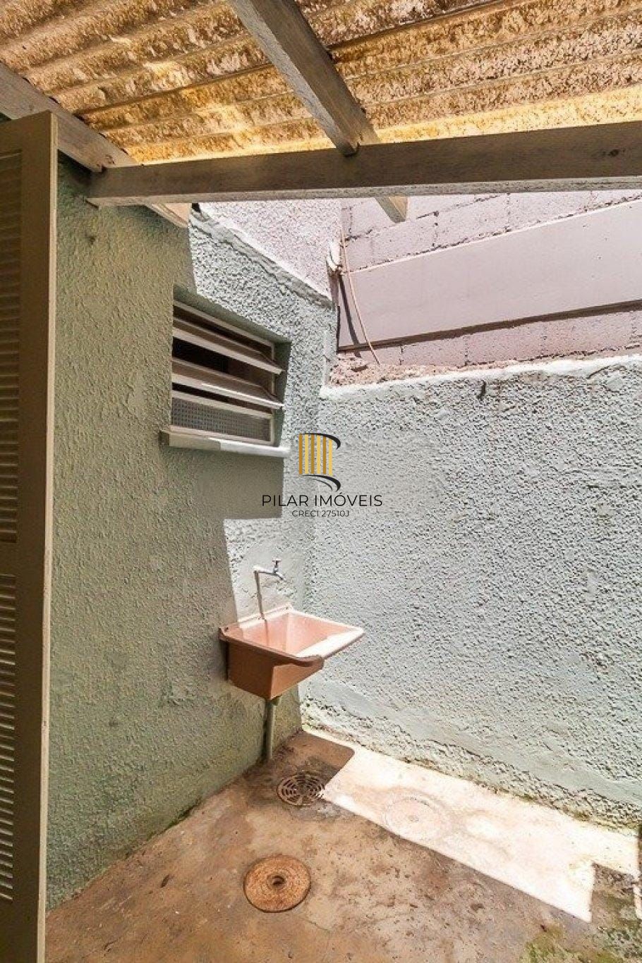 ✨ JK reformado com pátio — pronto para morar na Visconde do Herval!