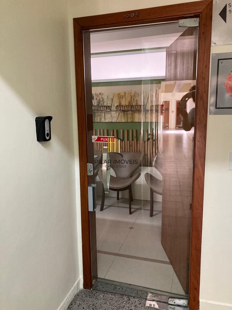 Sala Comercial à Venda na Rua dos Andradas – 47,10m² Semi Mobiliada – Excelente Oportunidade no Centro