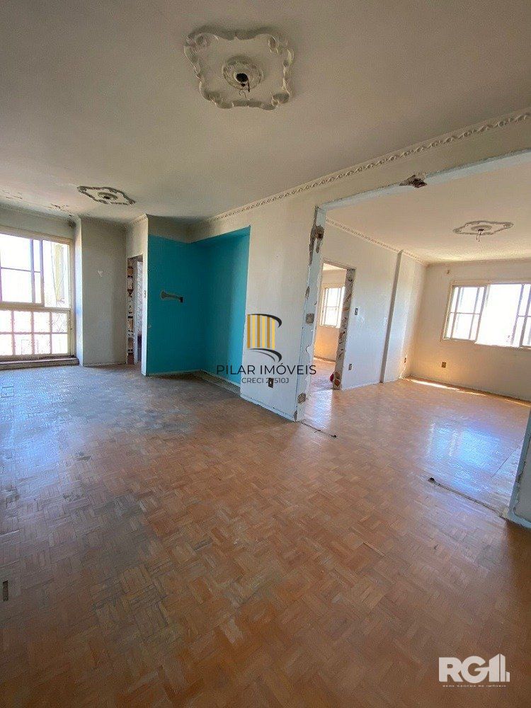 Apartamento à venda em Porto Alegre - 3 quartos - Santana