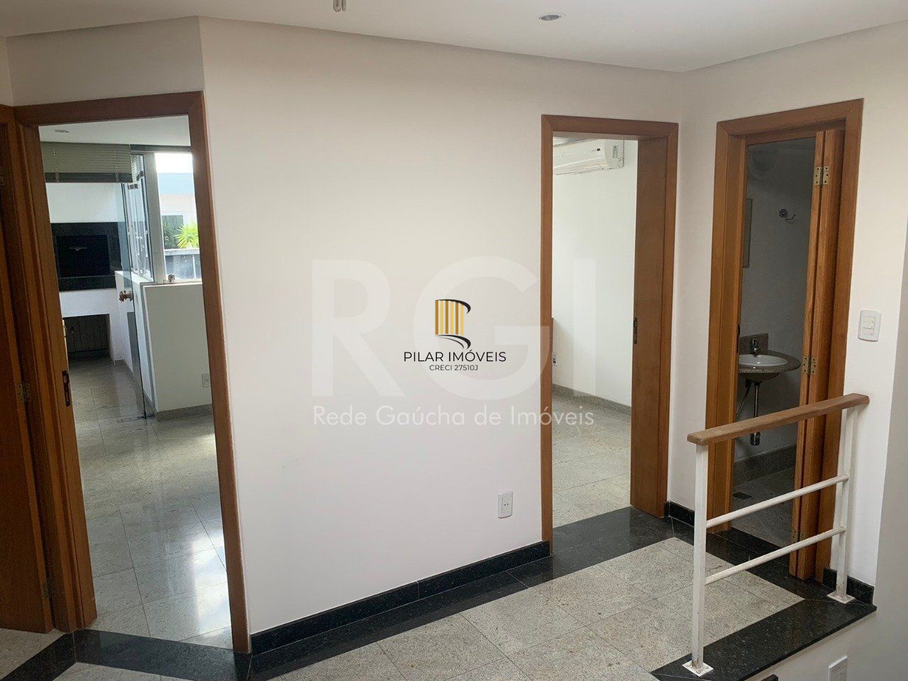 Sala Comercial à venda Floresta Porto Alegre/RS - Pilar Imóveis