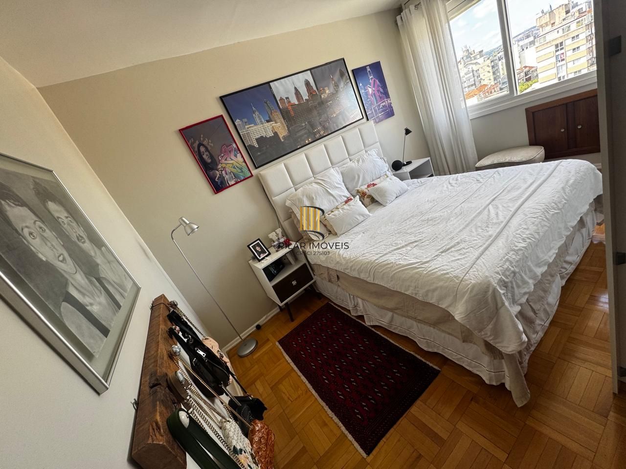 Apartamento de 3 dormitórios com garagem - Santana - Porto Alegre Cód. 216308-RP