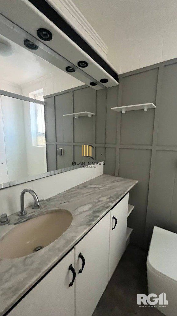 Apartamento-2 dormitorios-Cidade Baixa.