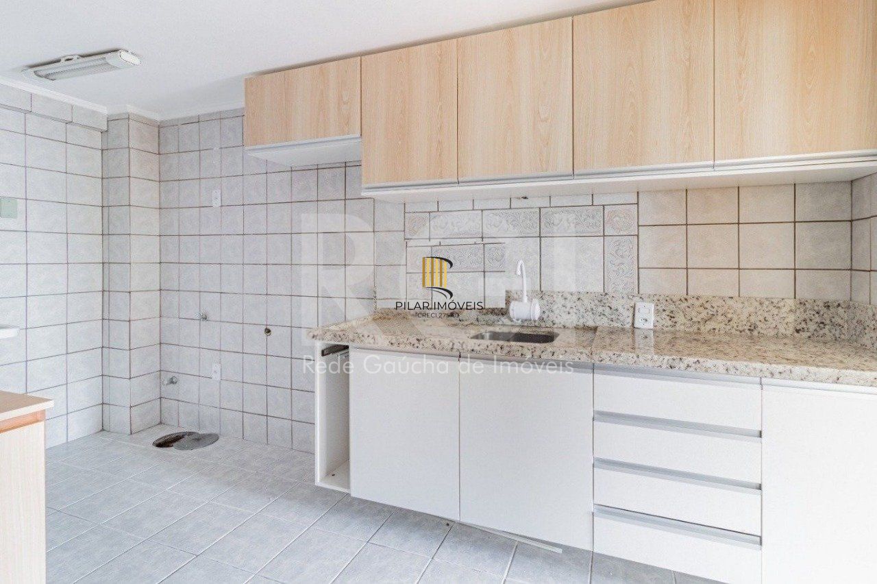 Apartamento 2 quartos com garagem na Cidade Baixa