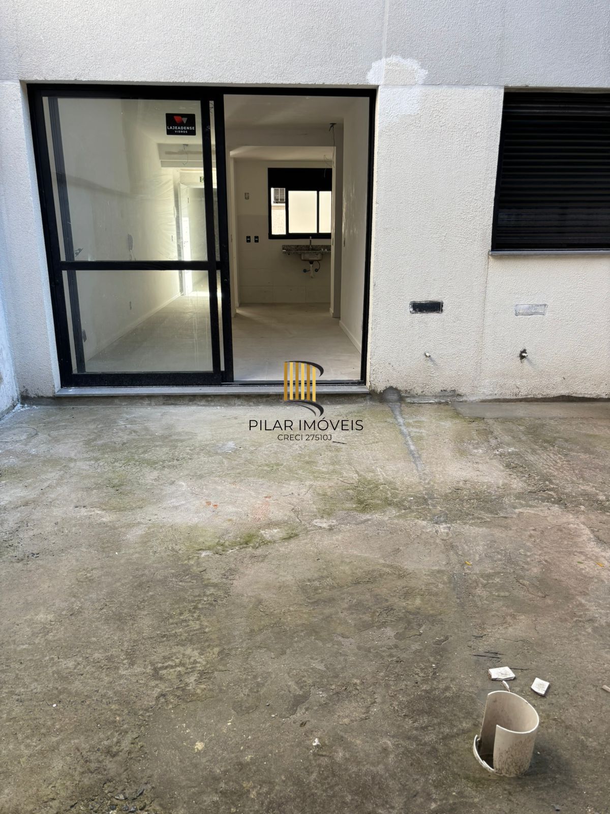 Garden 1 Dormitório com Terraço e Pátio na Lima e Silva – Cidade Baixa