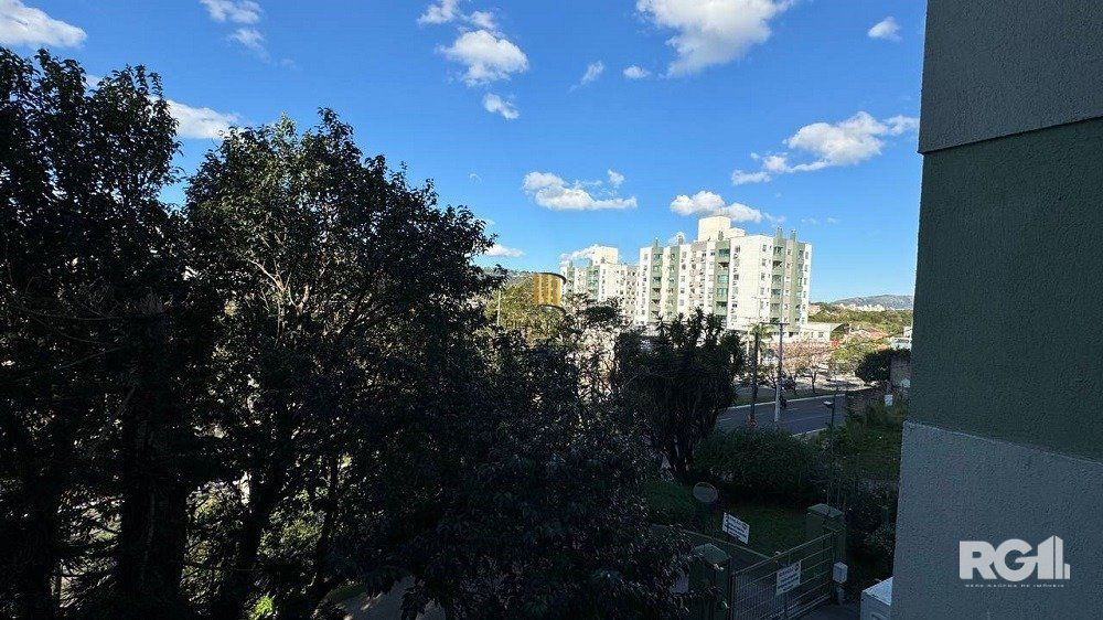 Apartamento 3 dormitórios de frente - 1 vaga garagem - ed. com elevador.