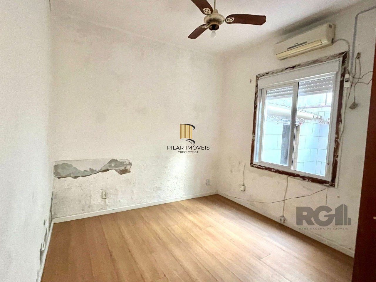 Apartamento terreo na Praia de Belas, com patio privativo