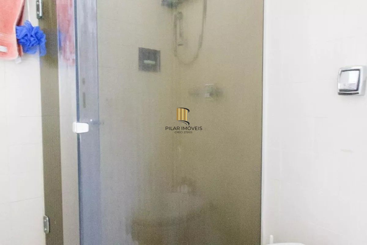 **Cobertura Residencial de 2 Quartos e duas quatro de garagem no bairro Petrópolis, Porto Alegre, RS**