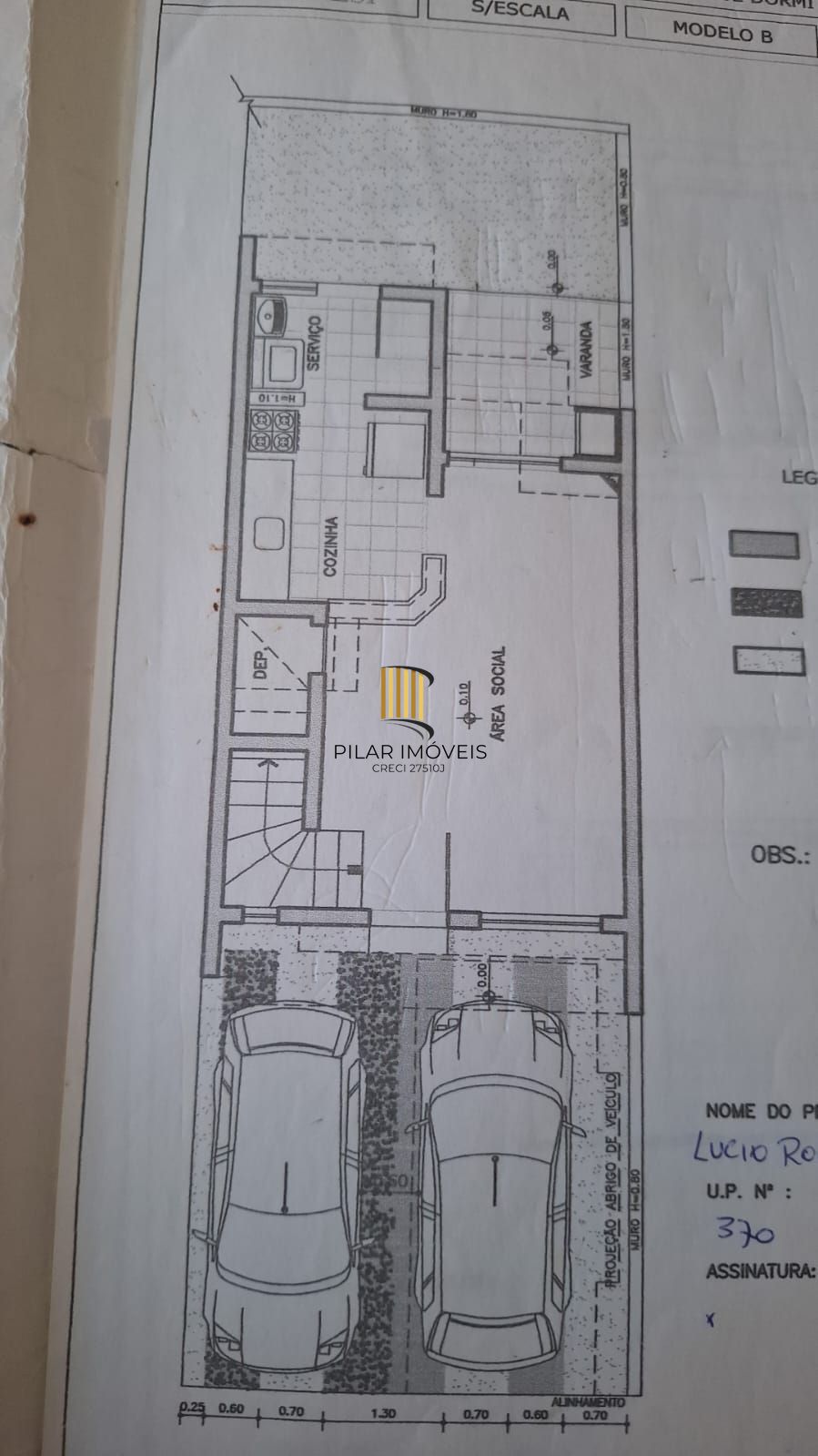 Casa em condomínio semi-mobiliada, desocupada e pronta para morar!