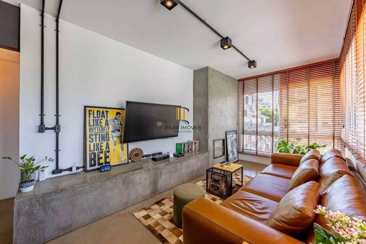 COBERTURA DE 151M², 2 DORMITÓRIOS, 1 SUÍTE, 2 VAGAS - BAIRRO PETRÓPOLIS - Pilar Imóveis