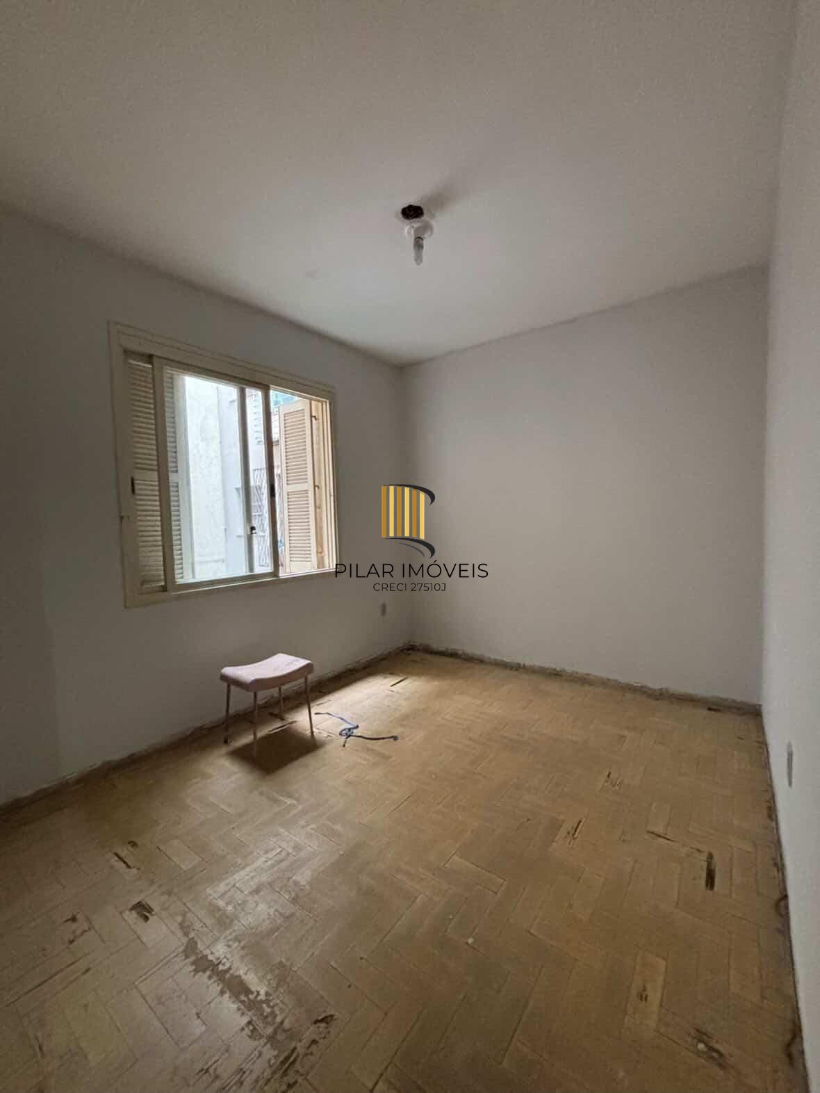 Apartamento 3 dormtórios de frente  bairro Bom Fim- Porto Alegre