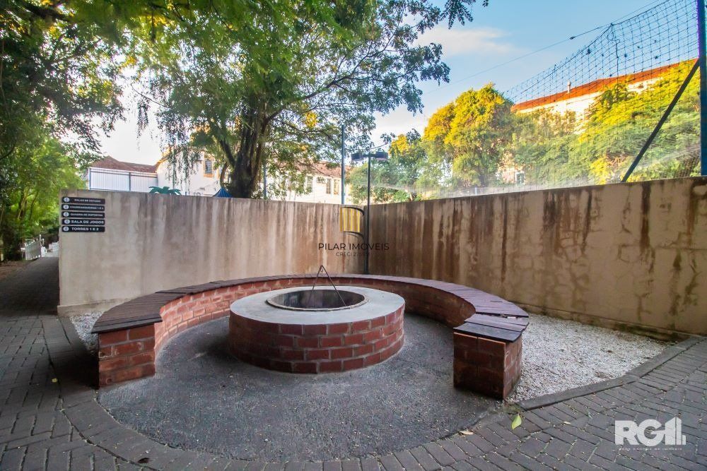 APARTAMENTO 3 DORMITÓRIOS A VENDA, NO BAIRRO TERESÓPOLIS.