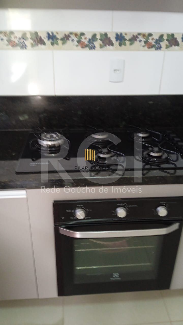 Casa para Venda - 90m², 3 dormitórios, 4 vagas - Maria Regina