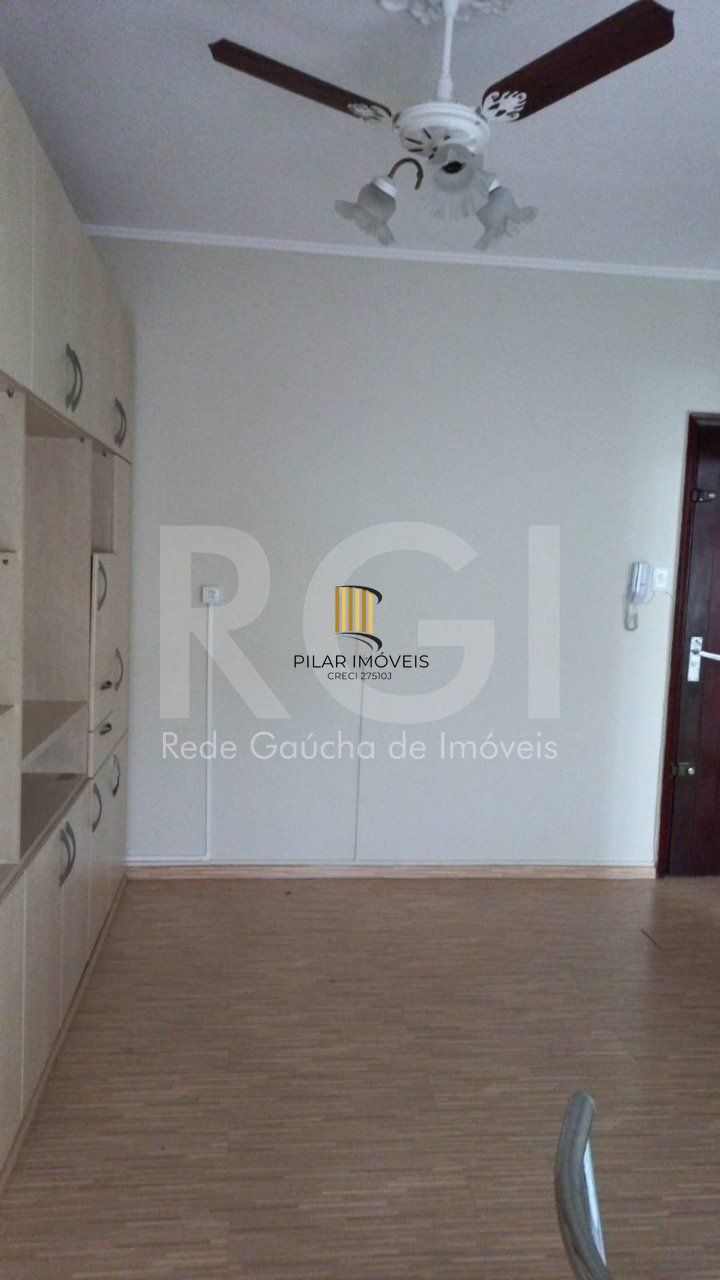 Apartamento 2 quartos, 2 vagas garagem, semi-mobilado na Praia de Belas!