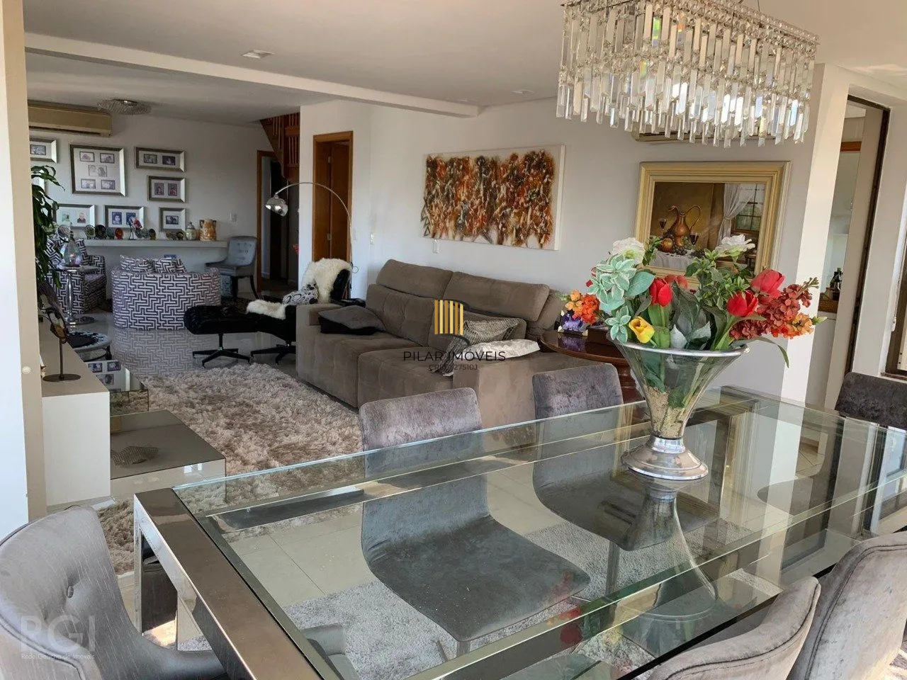 Cobertura para Venda - 310m², 3 dormitórios, sendo 1 suites, 4 vagas - Rio Branc