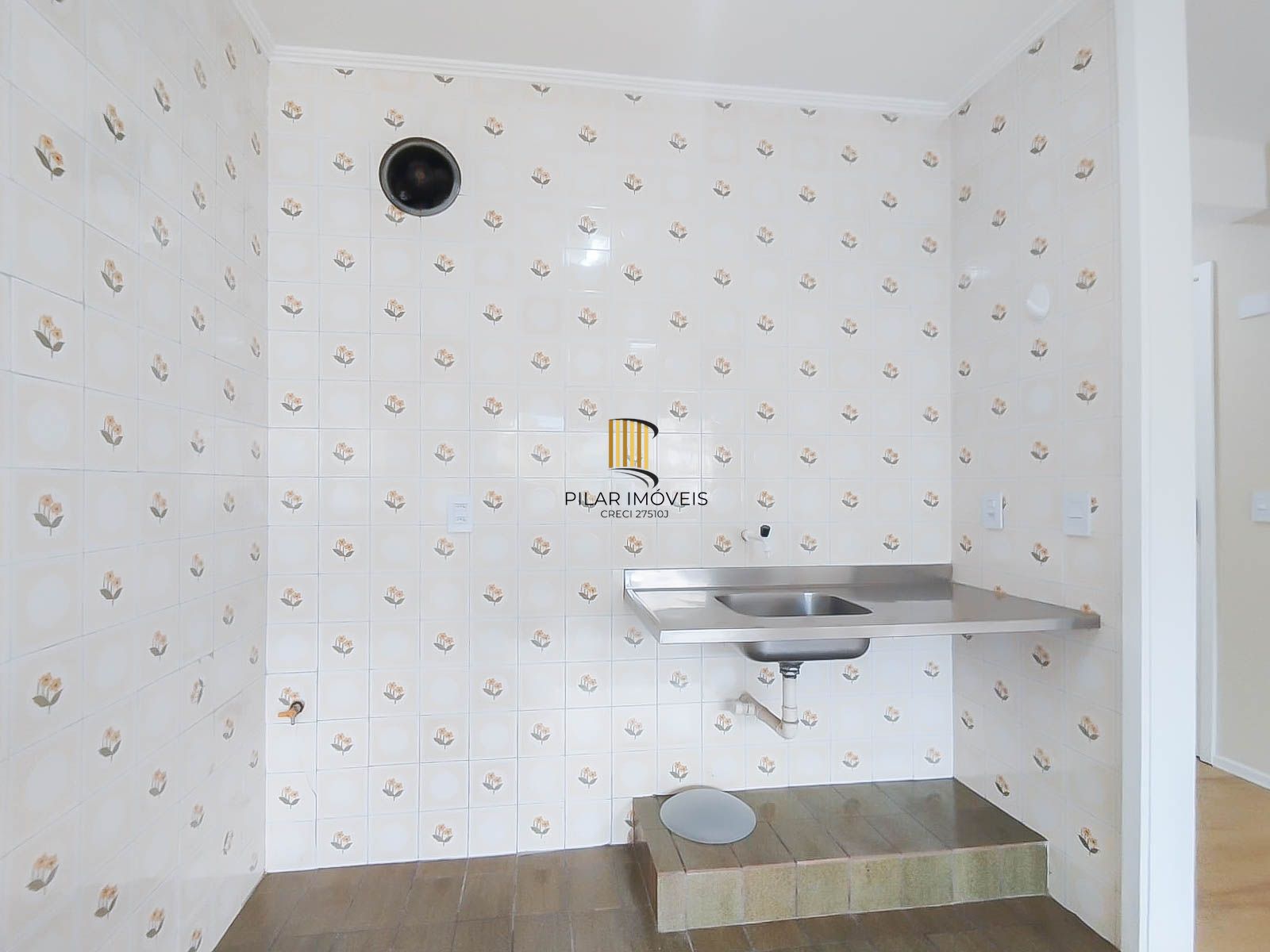 Apartamento Reformado na Rua da República – Ótima Vista e Iluminação Natural