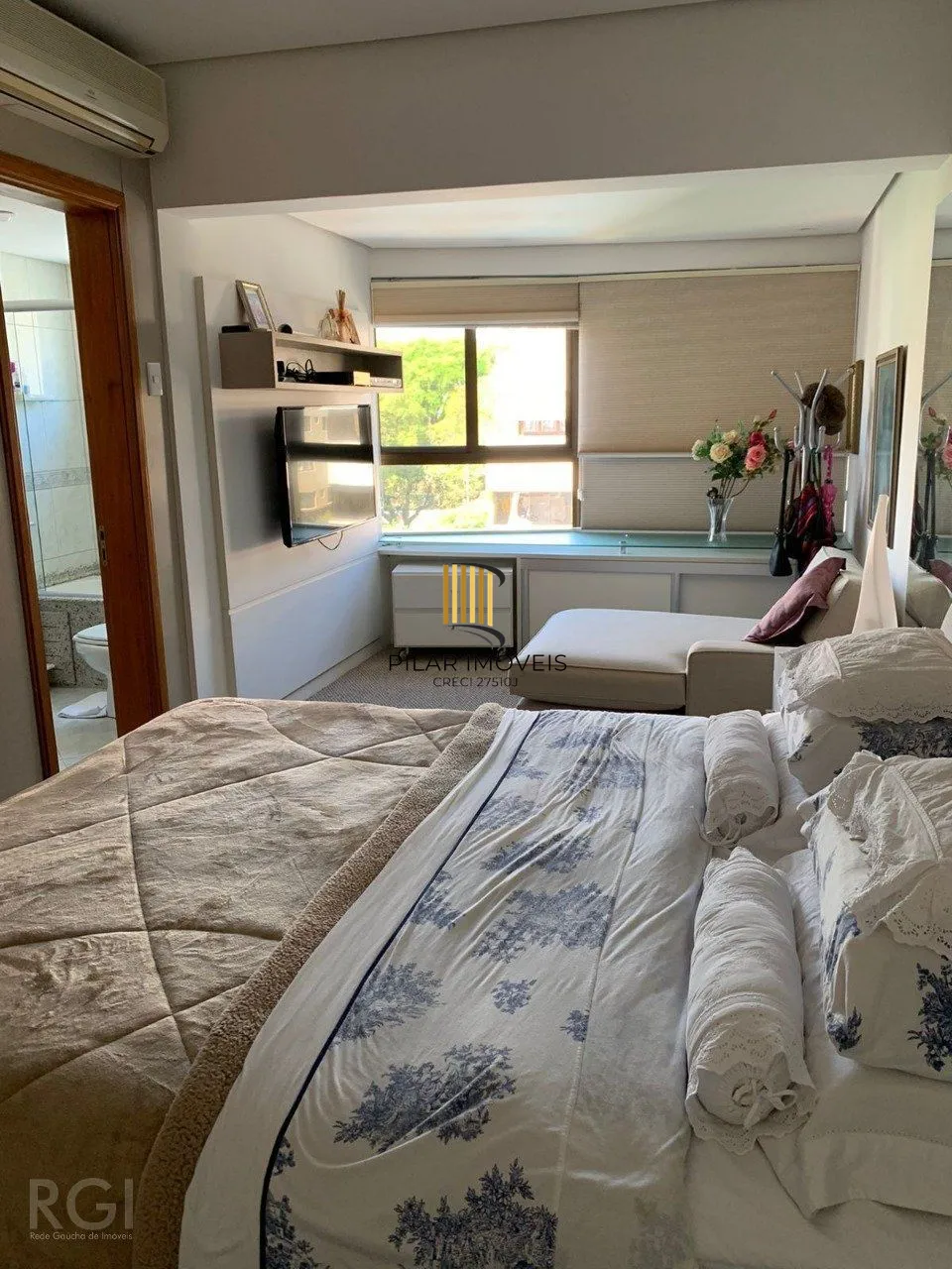 Cobertura para Venda - 310m², 3 dormitórios, sendo 1 suites, 4 vagas - Rio Branc