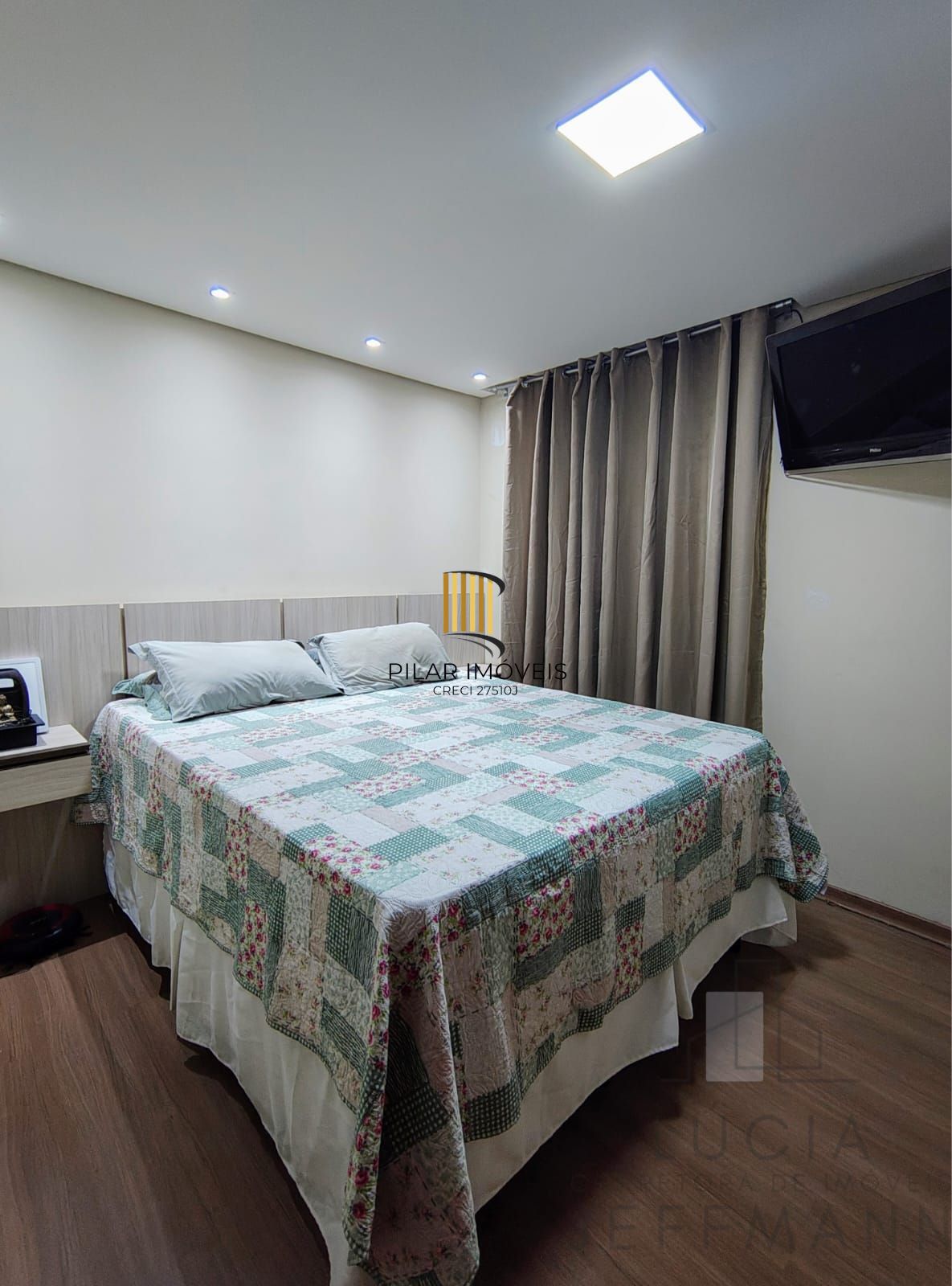 Casa em condomínio semi-mobiliada, desocupada e pronta para morar!