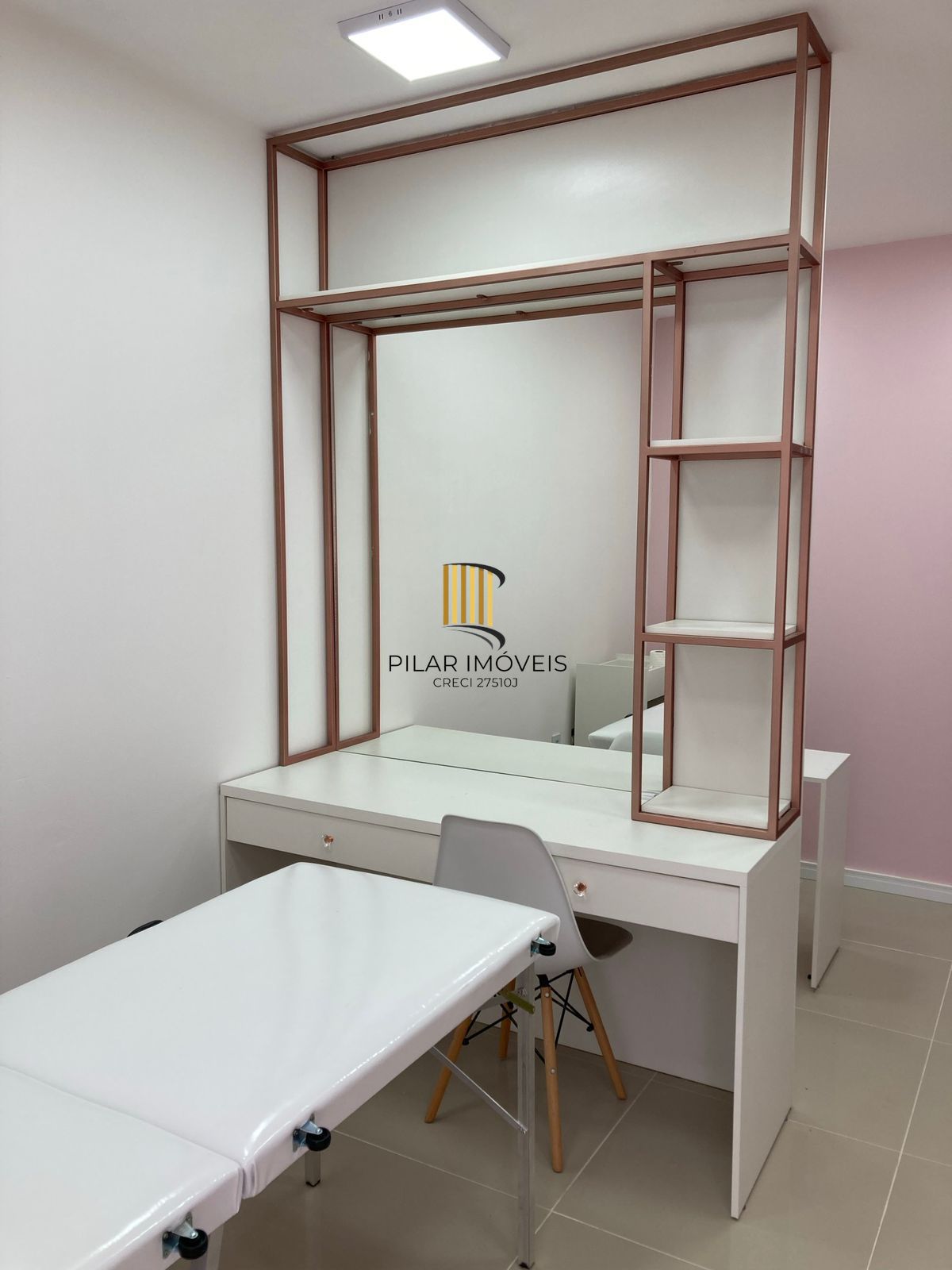 Sala Comercial 1 dormitório no bairro Cristo Redentor