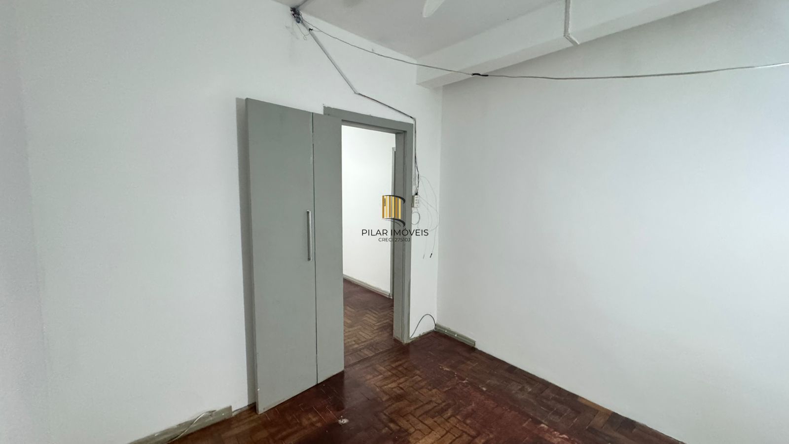Apartamento 2 dormitórios no bairro Azenha