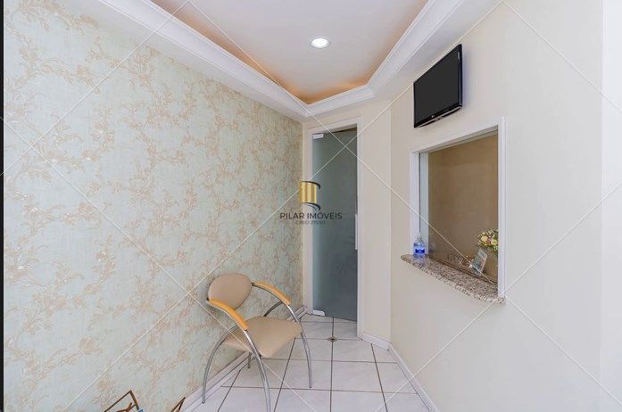 Vende Sala comercial no Centro Historico