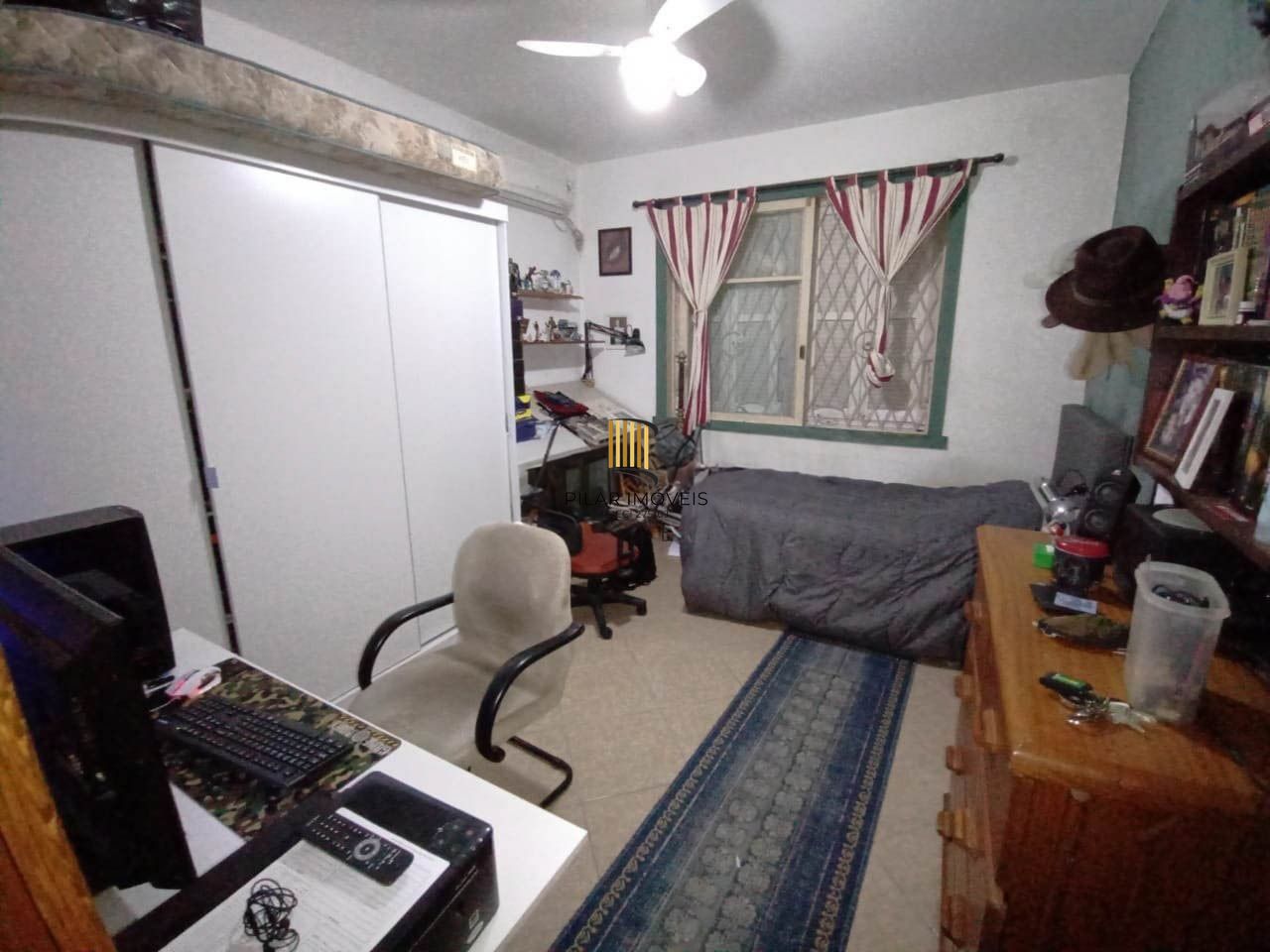 APARTAMENTO 3 DORMITÓRIOS NO MENINO DEUS