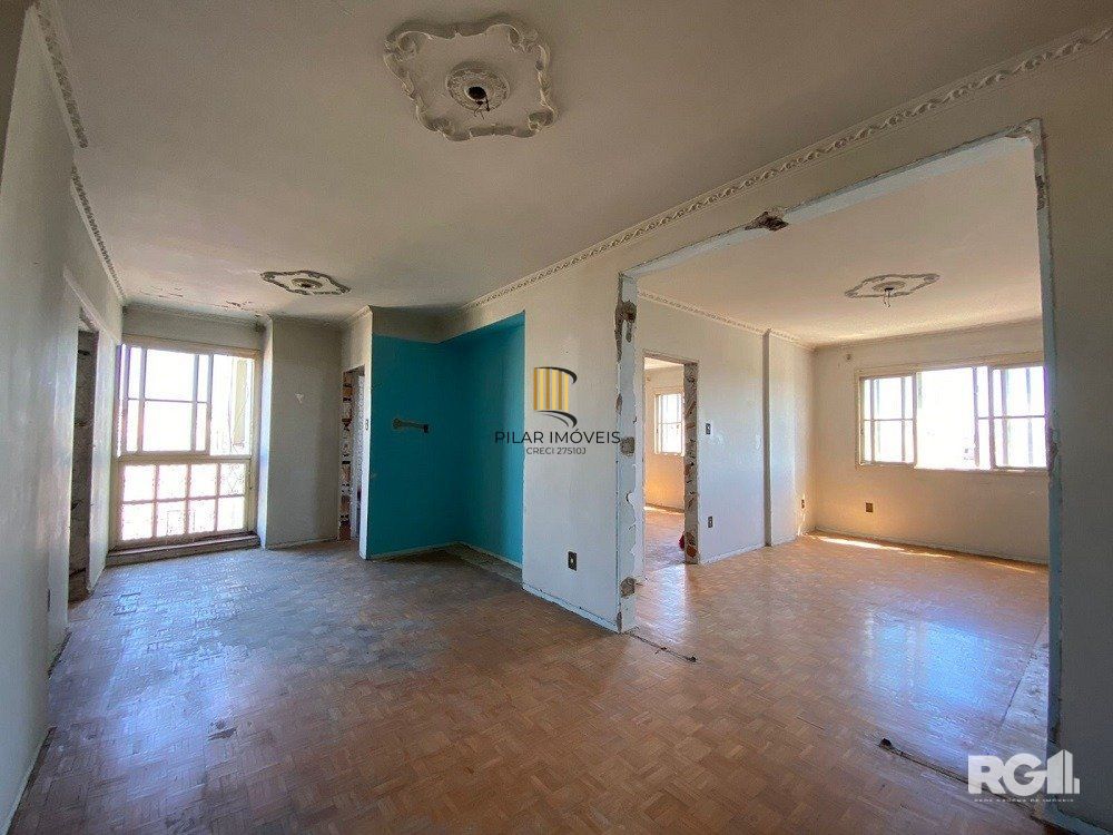 Apartamento à venda em Porto Alegre - 3 quartos - Santana