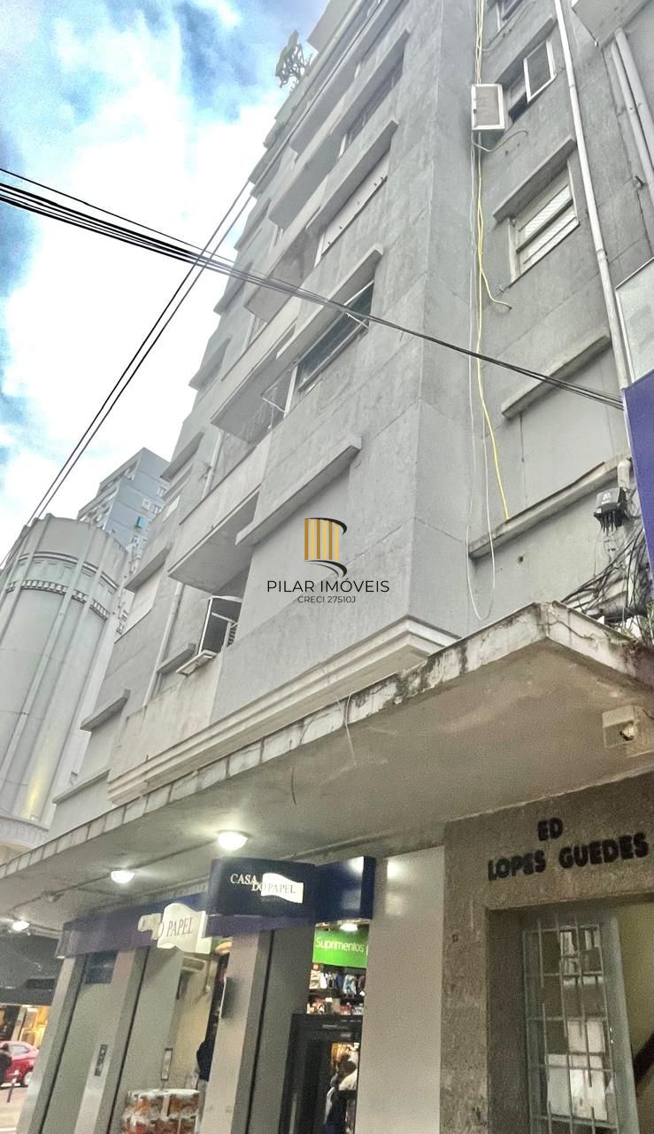 Apartamento amplo no Centro de Porto Alegre