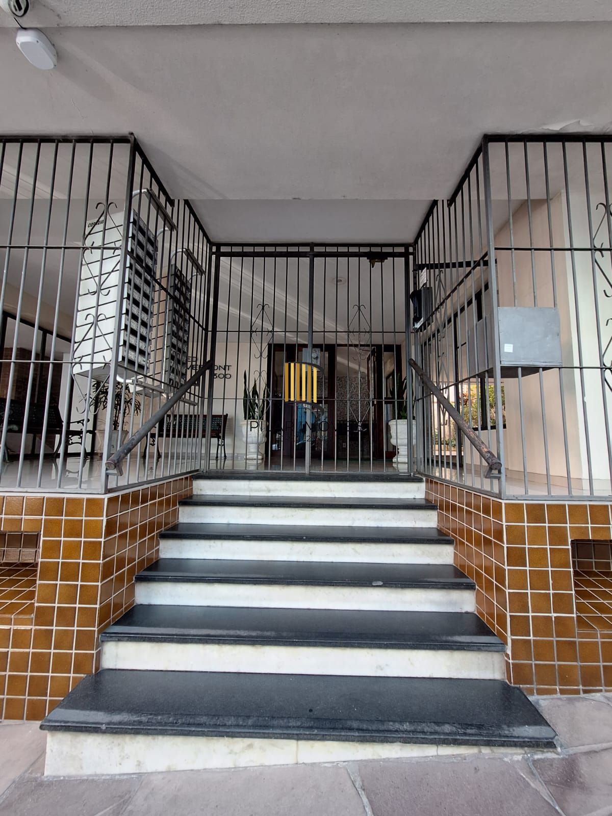 Apartamento à venda no Centro Histórico de Porto Alegre – 2 dormitórios e elevador