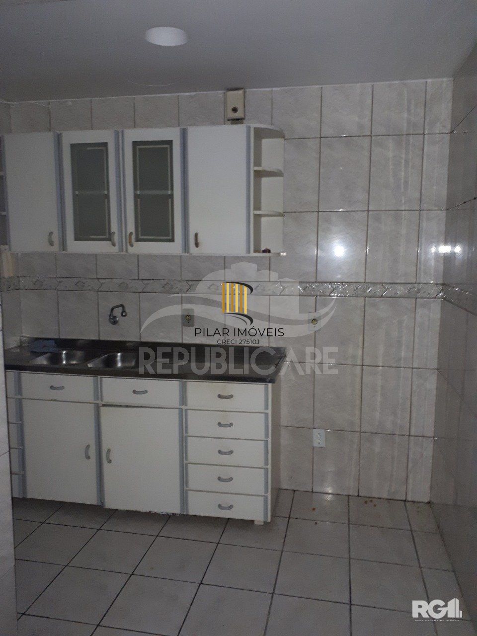 Apartamento 1 Dormitório na Cidade Baixa – Locado, com Vaga e Excelente para Investimento!
