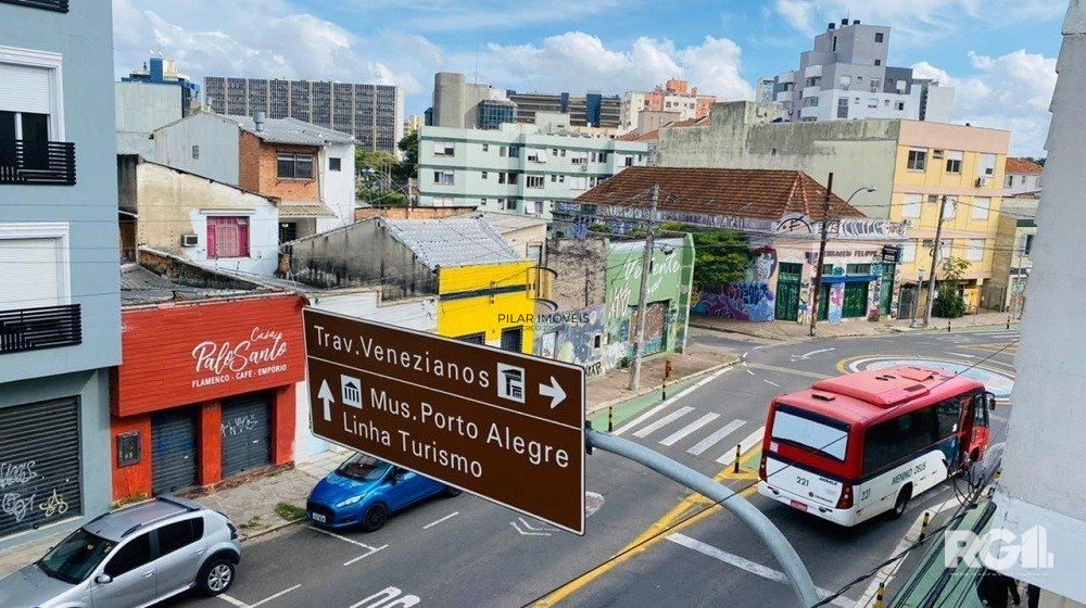 Apartamento à Venda 2 DORM. na Cidade Baixa, Porto Alegre