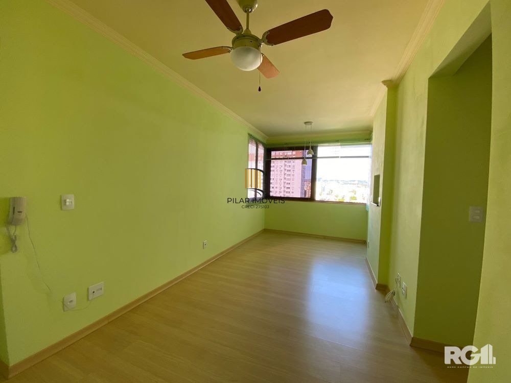 APARTAMENTO 2 DORMITÓRIOS COM VAGA DE GARAGEM COBERTA! CÓD.390235