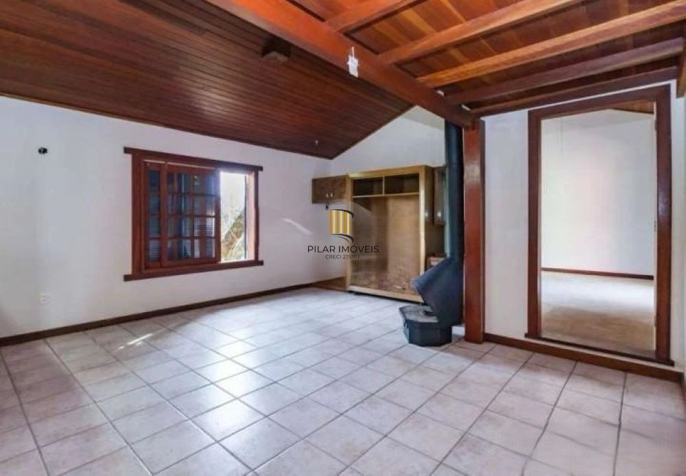 Casa 4 dormitórios no bairro Jardim Sabará