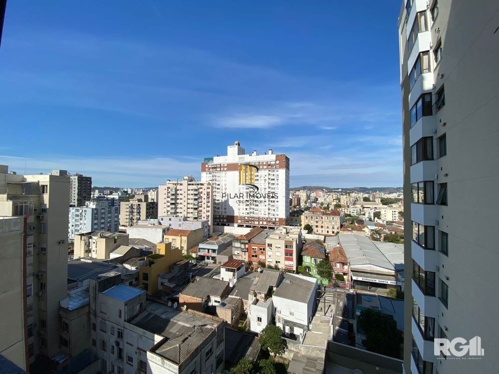 APARTAMENTO 2 DORMITÓRIOS COM VAGA DE GARAGEM COBERTA! CÓD.390235