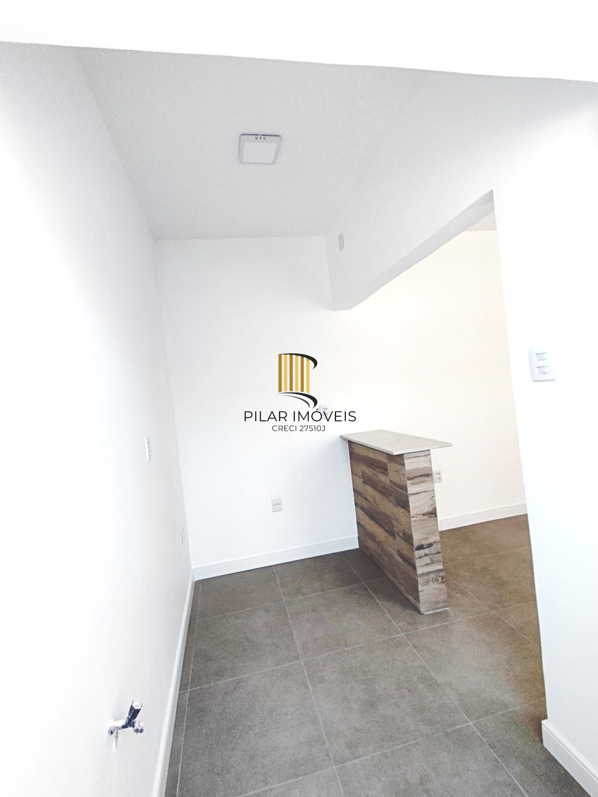 🏡 Apartamento 1 Dormitório Reformado na José do Patrocínio – Pronto para Morar!