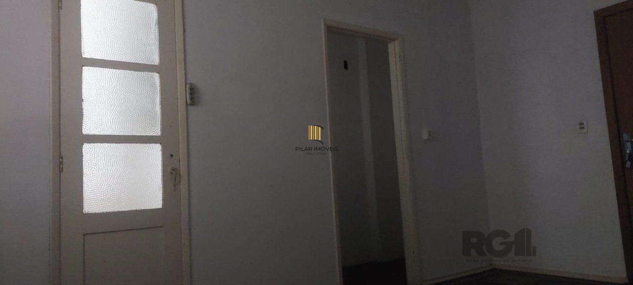 Próximo  Casa de Cultura Mario Quintana, apto  de 1 dormitório,