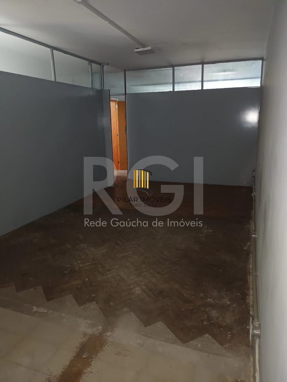 Conjunto/Sala para Venda - 85m², 0 dormitórios, Centro