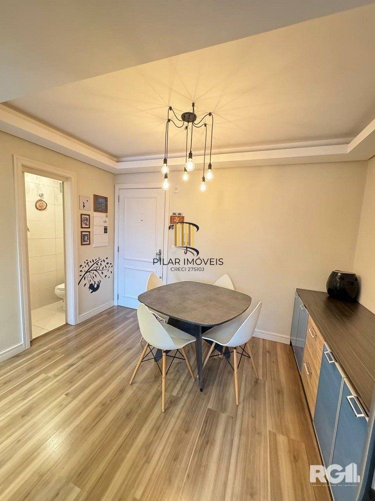 Apartamento de 1 quarto com suíte, mobiliado e 1 vaga de garagem na Cidade Baixa. - Cód. RP390362