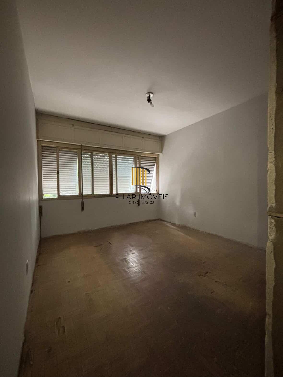 Apartamento 3 dormtórios de frente  bairro Bom Fim- Porto Alegre