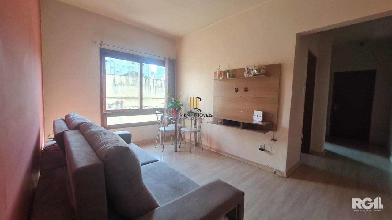 Apartamento de 2 dormitórios, mobiliado.