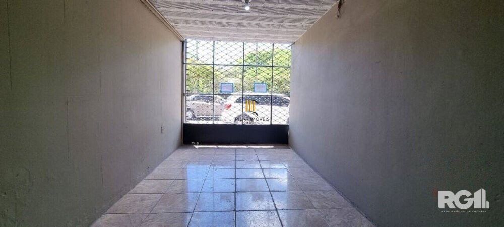 AMPLA LOJA COM MEZANINO, EM FRENTE A REDENÇÃO.