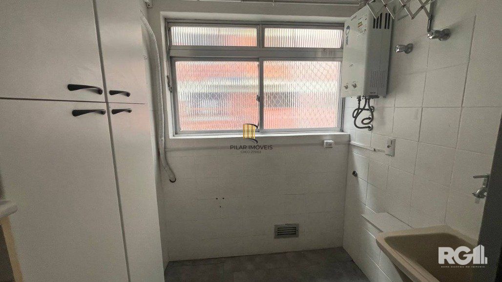 Apartamento-2 dormitorios-Cidade Baixa.